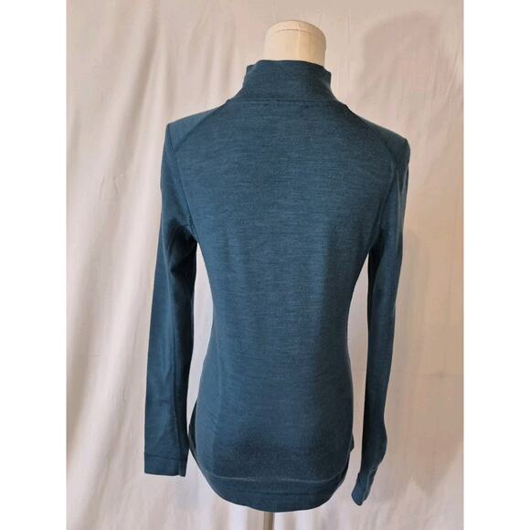 Sold! Smart Wool Womens Dark Blue Classic Thermal Merino Base Layer Top Medium - Picture 7 of 9